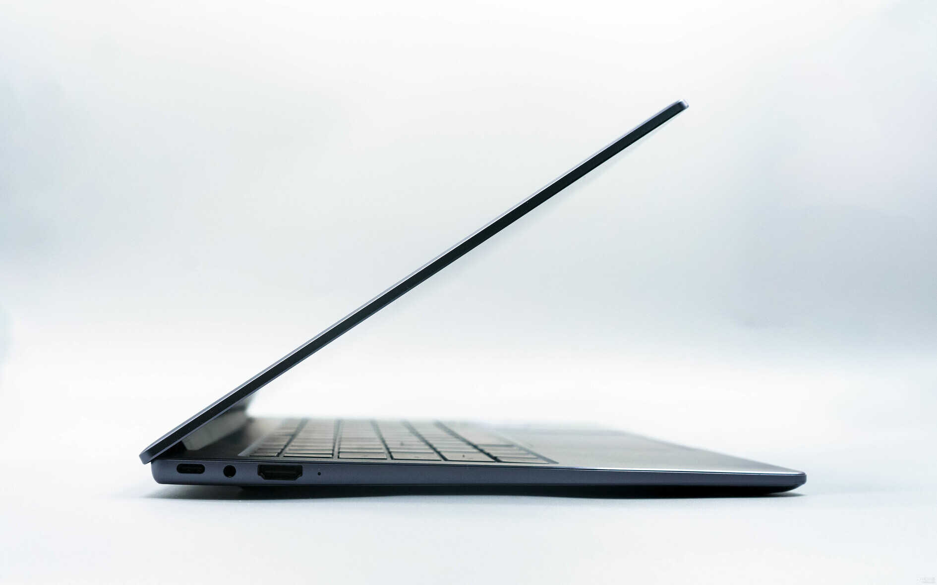 华为MateBook 14图赏:定义14英寸轻薄本新标杆!