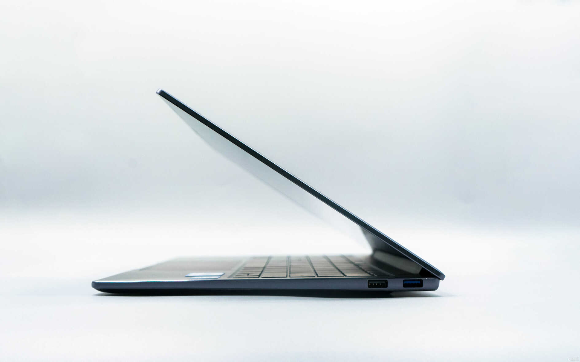 华为MateBook 14图赏:定义14英寸轻薄本新标杆!