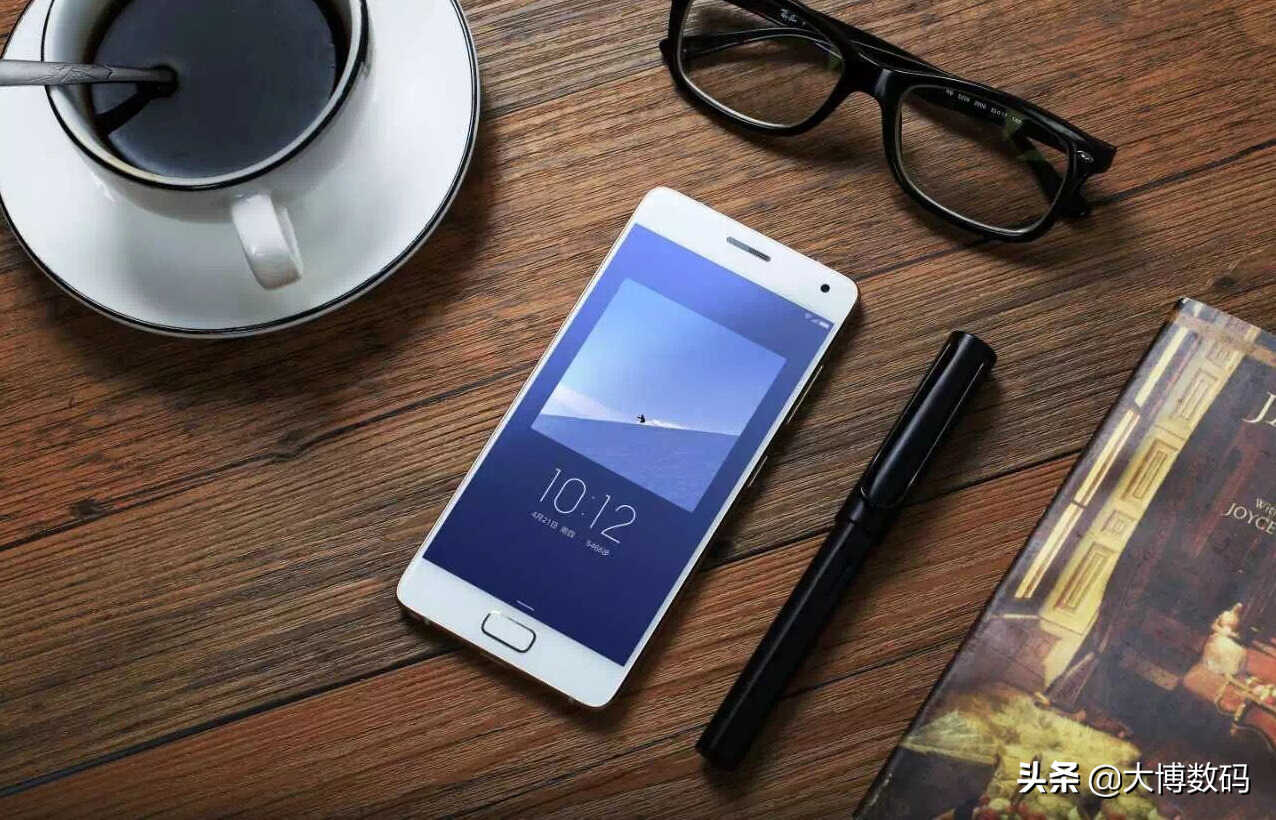 安卓手机用多久会卡?4年前的联想ZUK Z2 Pro真实体验告诉你