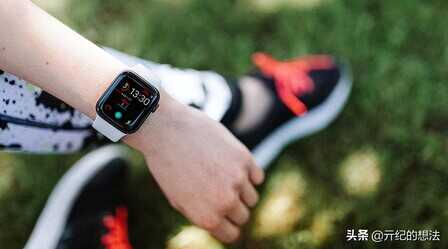 Apple Watch S6直降700元,44毫米版本低至2299元