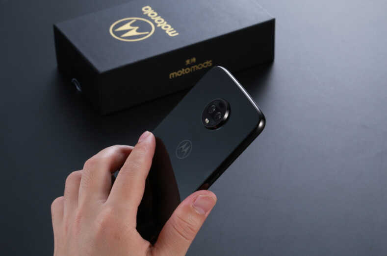 全面均衡,变形金刚,motorola z3全面评测