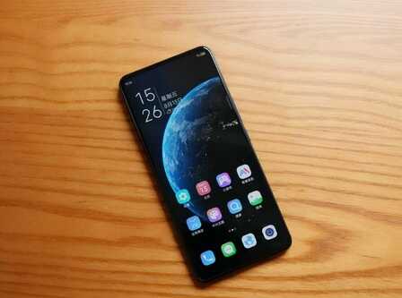 价格跌至新低 到手价2098元 中兴Axon30屏下版值得买吗?