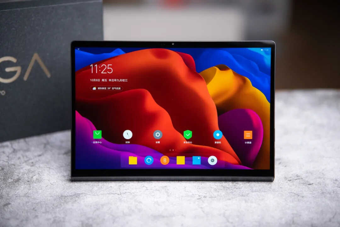 联想会员新品众测:能做外接显示器的YOGA Pad Pro入手