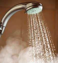空气能热水器和电热水器哪个更省电?对比一下,优劣一目了然
