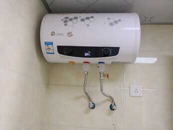 空气能热水器和电热水器哪个更省电?对比一下,优劣一目了然