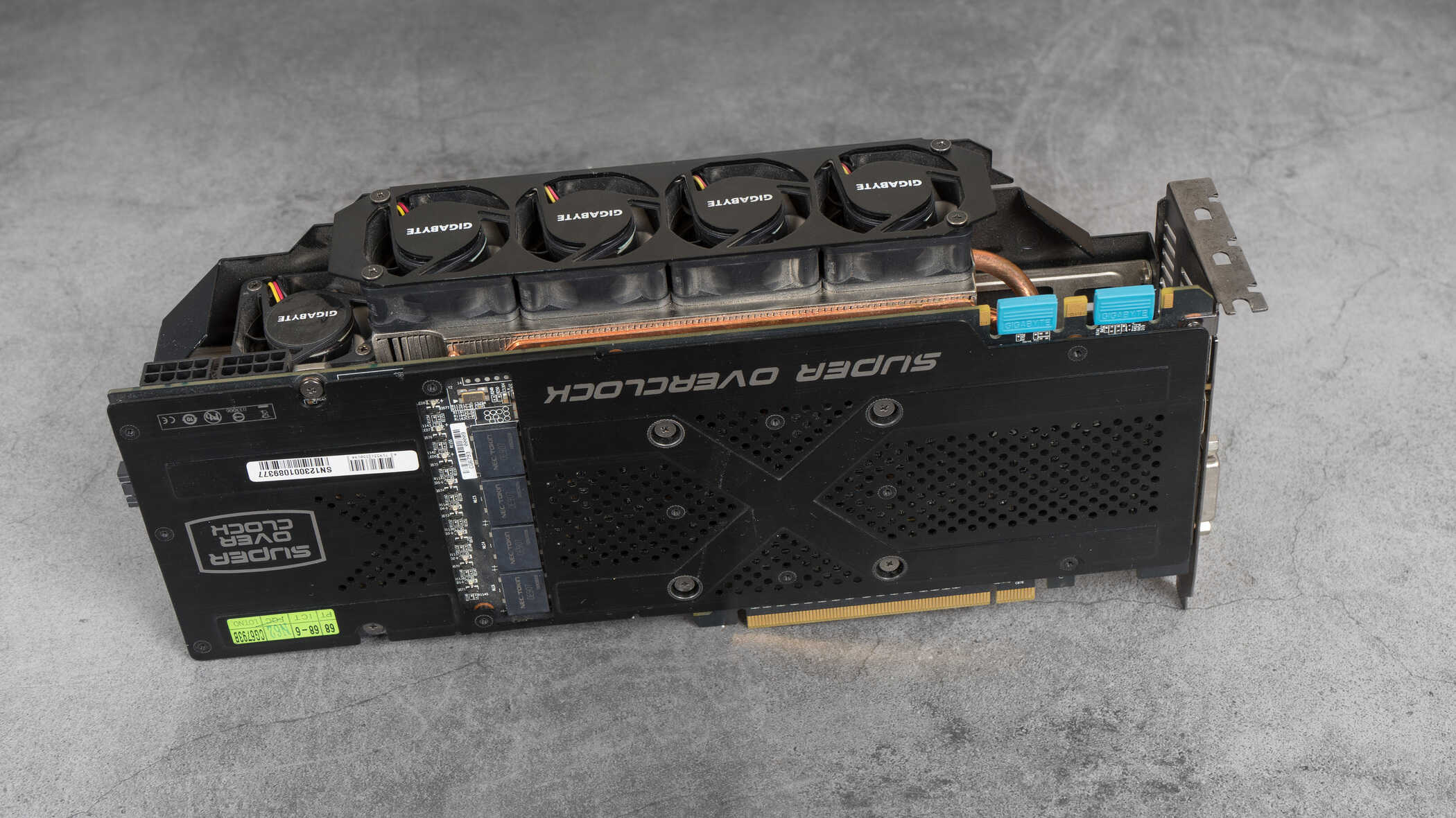 2012年的i5-2550K超频5G战i3-9100F?1000元怀旧主机就此诞生