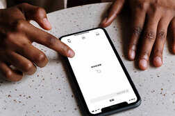 别着急卸载!苹果 iPhone 自带的图书 App 还能这样用