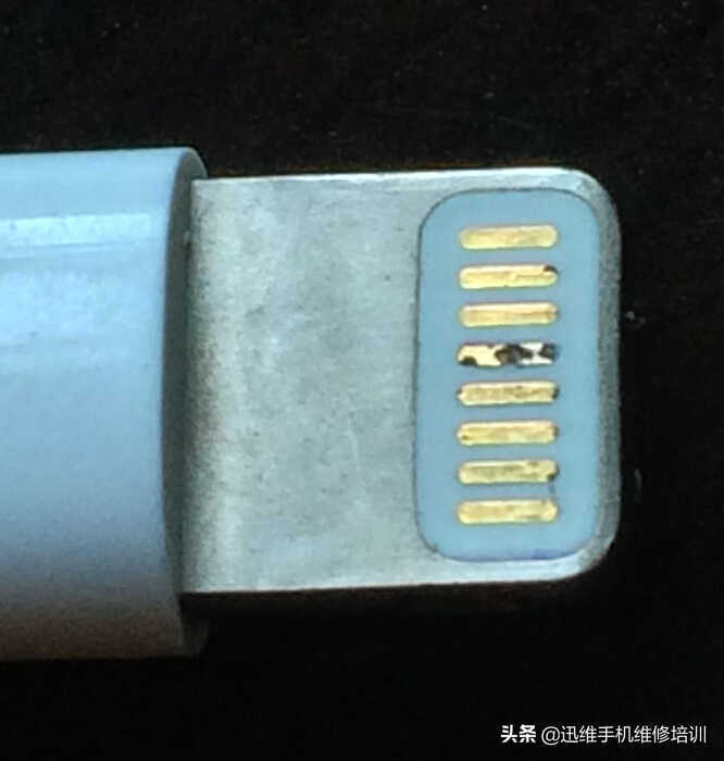 iPhone提示“可能不支持此配件”,弄清楚原因,不再担心充不上电