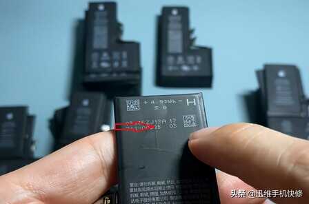 iPhone原装电池如何选择?德赛和欣旺达谁最耐用?重点看这里