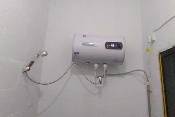 热水器故障代码e5怎么修?热水器维修