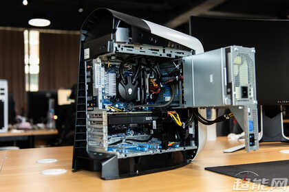 ALIENWARE AURORA R9游戏套装体验:面向未来的游戏解决方案