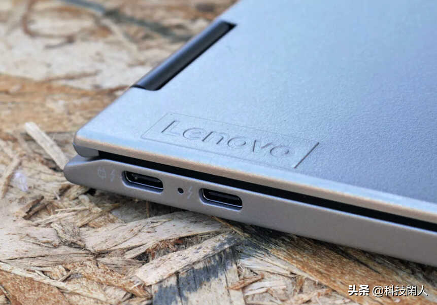 ThinkPad X1 Titanium Yoga:极至轻薄,钛合金打造
