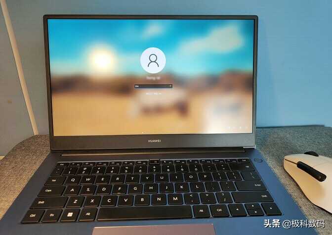 华为MateBook D 14 2022款笔记本使用体验,优点不足很明显