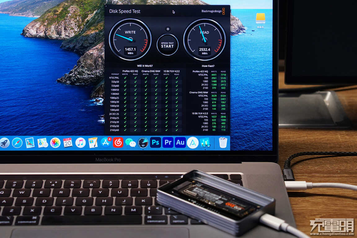 支持USB4高速传输标准,阿卡西斯USB4硬盘盒评测
