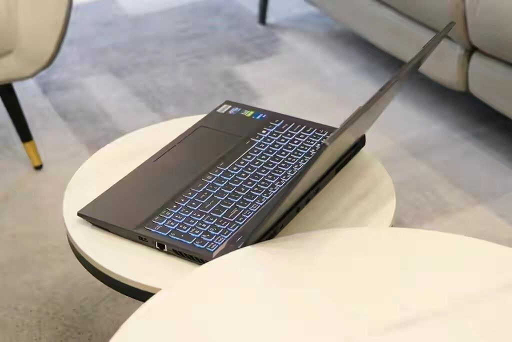 只此一家?超高性价比12代i5+RTX3060,神舟战神Z8-DA5NP体验
