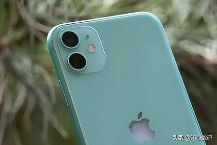 直降2400元,2022年了,iPhone11还值不值得买?