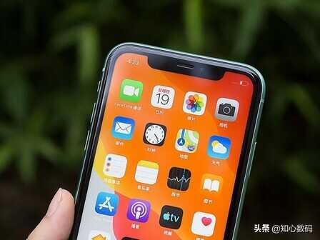 直降2400元,2022年了,iPhone11还值不值得买?