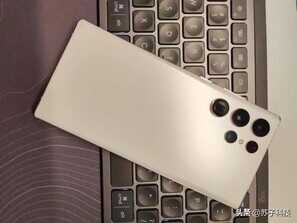 100倍变焦+大屏S Pen+IP68防水,安卓机皇跌价1400元