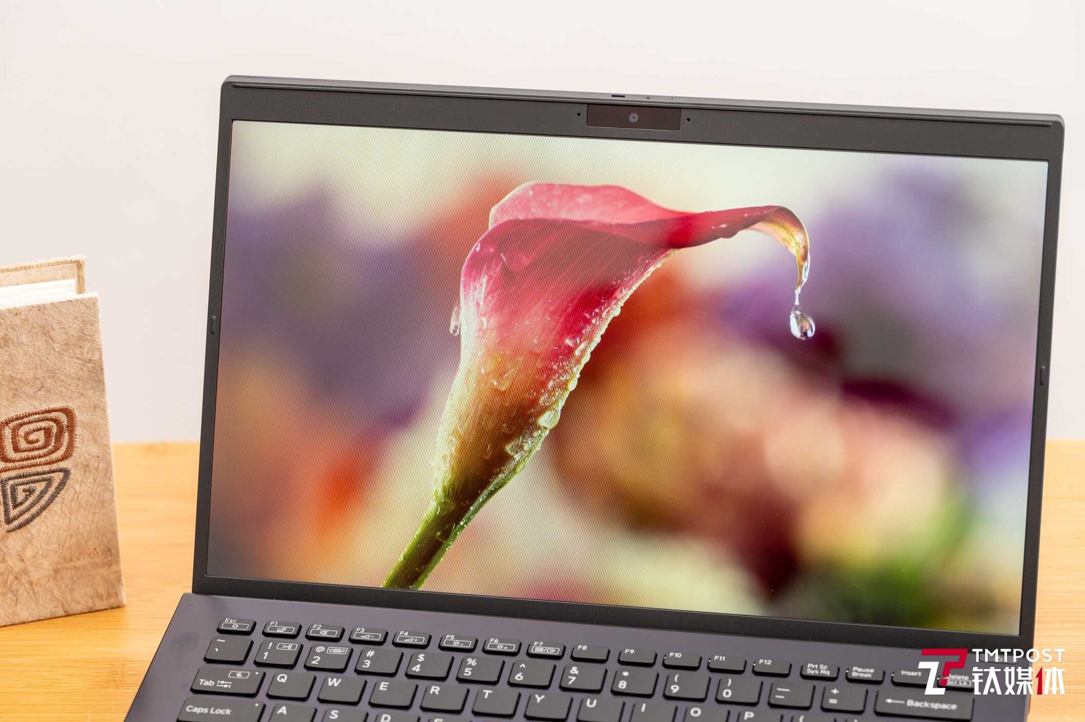 VAIO SX14 2022款笔记本评测:将1kg轻薄体验带入主流市场 | 钛极客