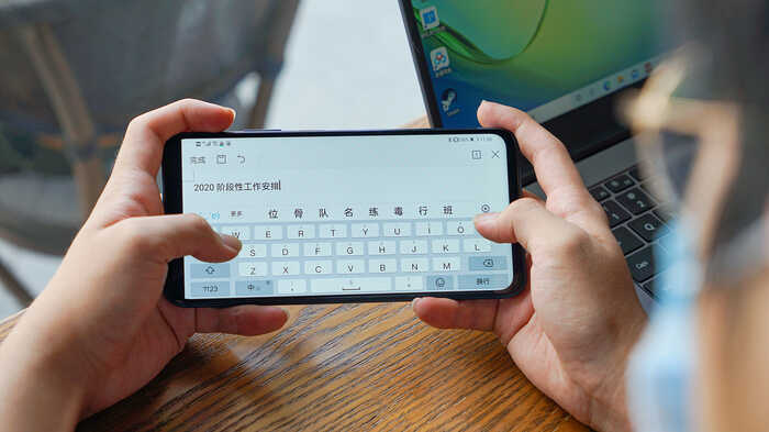“巨杯”荣耀X10Max全面测评:大一点,爽却不止一点点