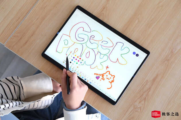 微软 Surface Pro 8:作为主力机用了一周,告诉你它到底靠不靠谱