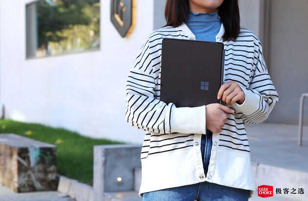 微软 Surface Pro 8:作为主力机用了一周,告诉你它到底靠不靠谱