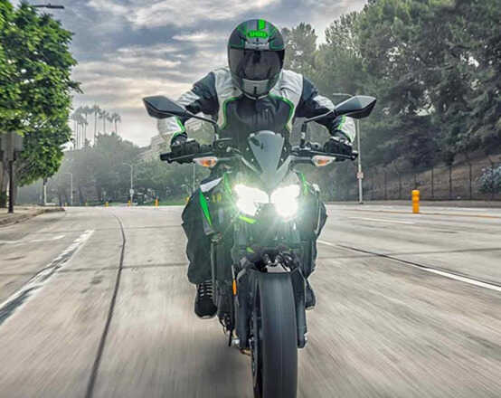 2022款川崎Z400街车详情介绍 售价47,800元