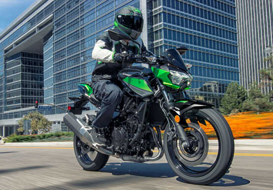 2022款川崎Z400街车详情介绍 售价47,800元