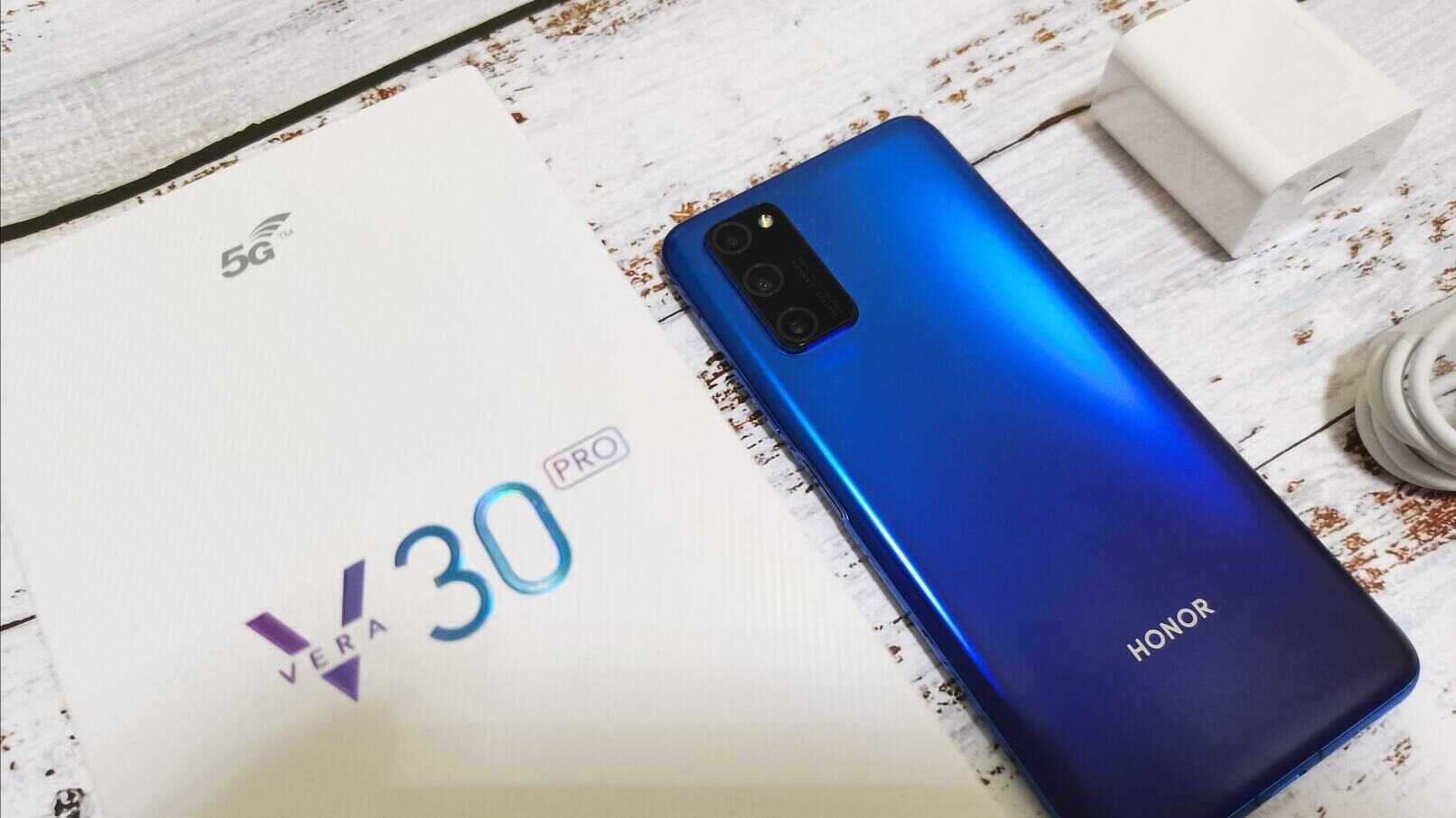 最值得入手的鸿蒙机型——荣耀V30和V30Pro的区别有哪些?