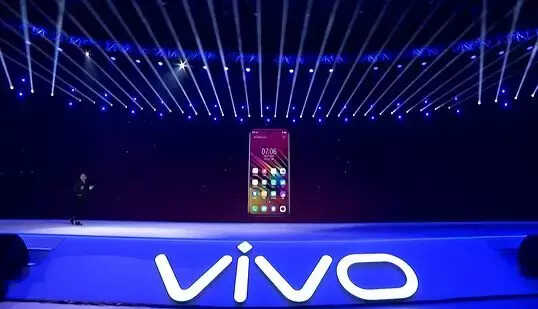3498元vivo X23发布,8+128GB内存