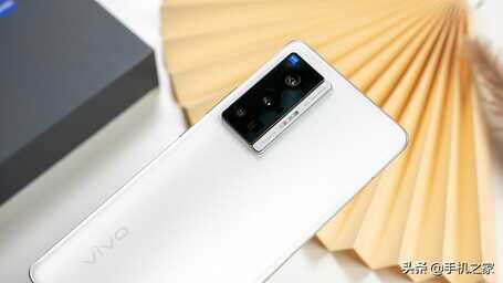 vivo X70 Pro评测:实力并不均衡 但同价位依旧值得选