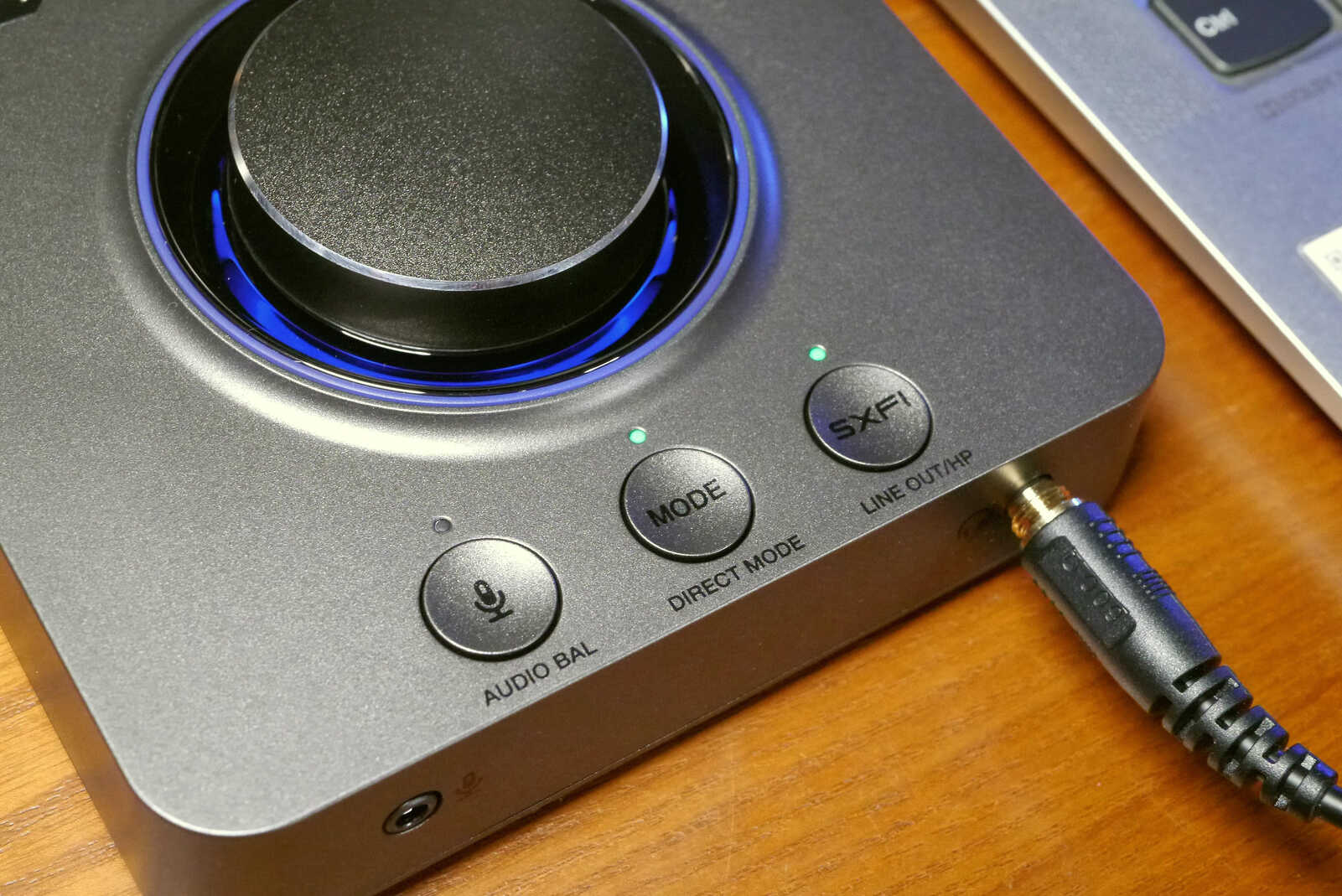 这个环绕音效真牛,创新Sound Blaster X4外置声卡的音质音效体验