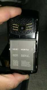 网友的法拉利Vertu!不知真假,谁会分辨吗?