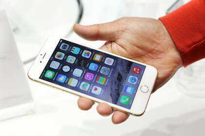 再见了,苹果一代神机!钉子户iPhone 6 Plus彻底被淘汰