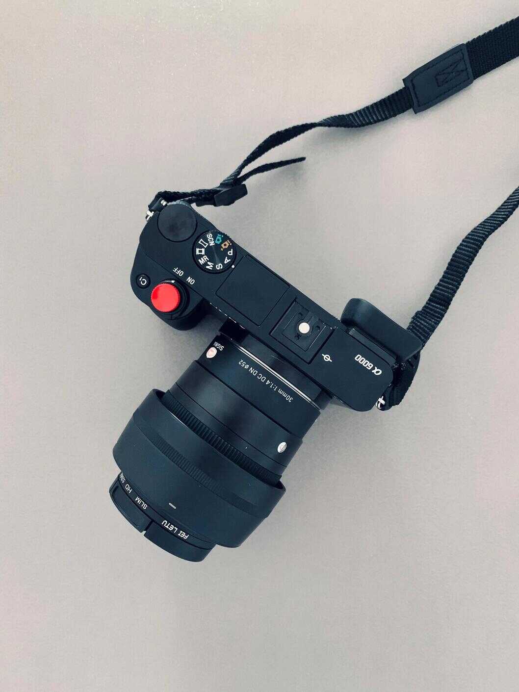 入门相机首选,索尼A6000的三大优势,爱了