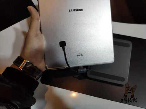 三星Galaxy Tab S5e简评:厚度仅有5.5mm 电池容量达到7040毫安