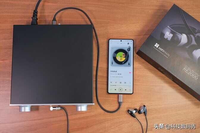 年轻人的第一台桌面台放,HIFIMAN EF400解码耳放一体机测评