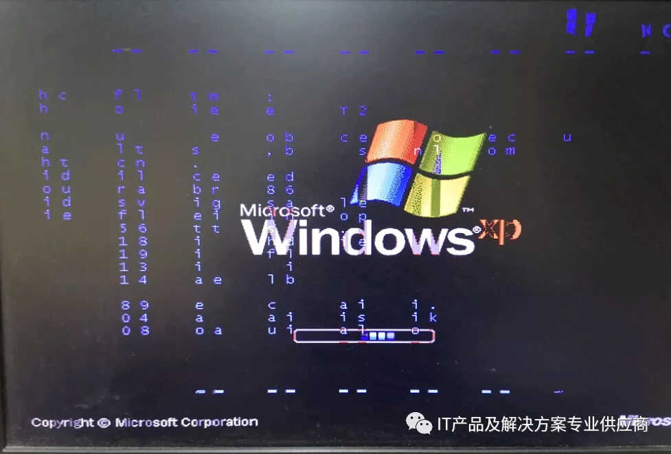 电脑显示器出现蓝屏竖纹怎么解决?