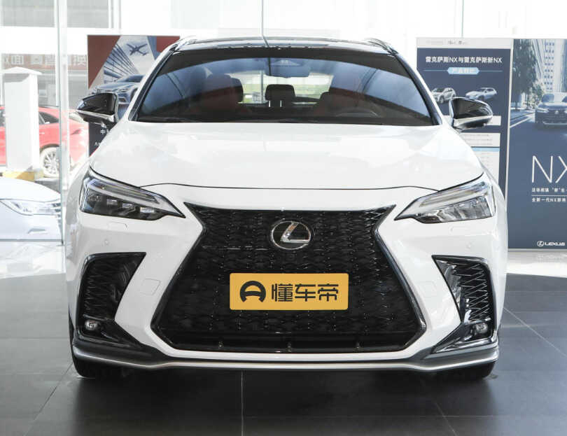 顶配卖54.88万,百公里加速7.7秒,体验2022款雷克萨斯NX!