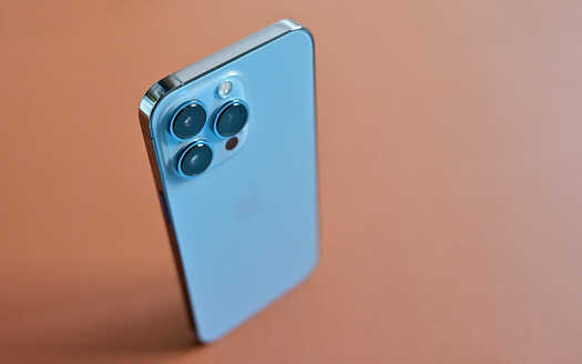 iPhone 13 Pro和13 Pro Max降价,最低7349元,还是苍岭绿色