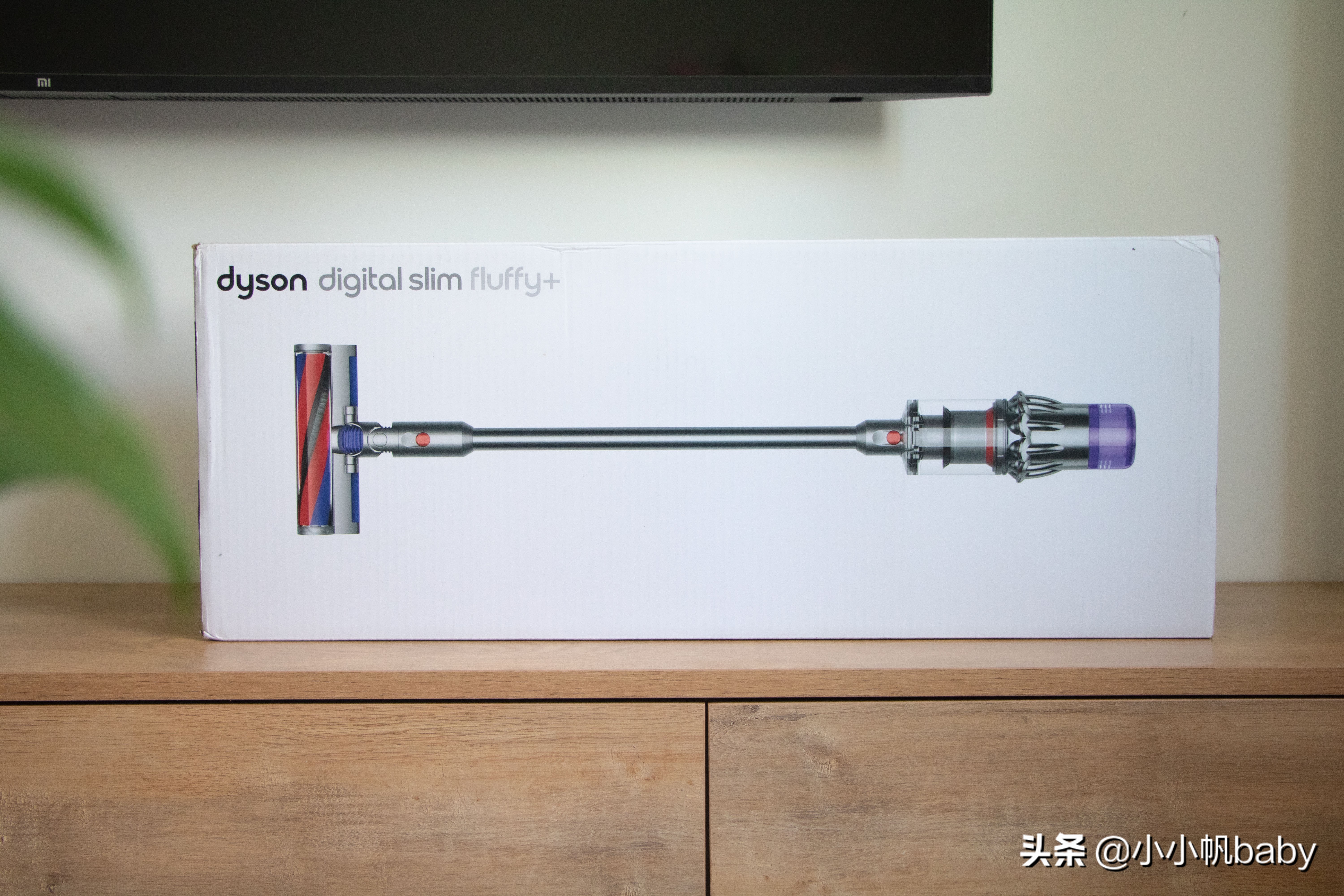 撸猫神器,Dyson戴森V10轻量版手持无线吸尘器测评