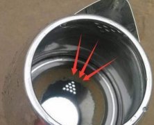 水壶水垢怎么去除(这样才能保证饮水的干净)