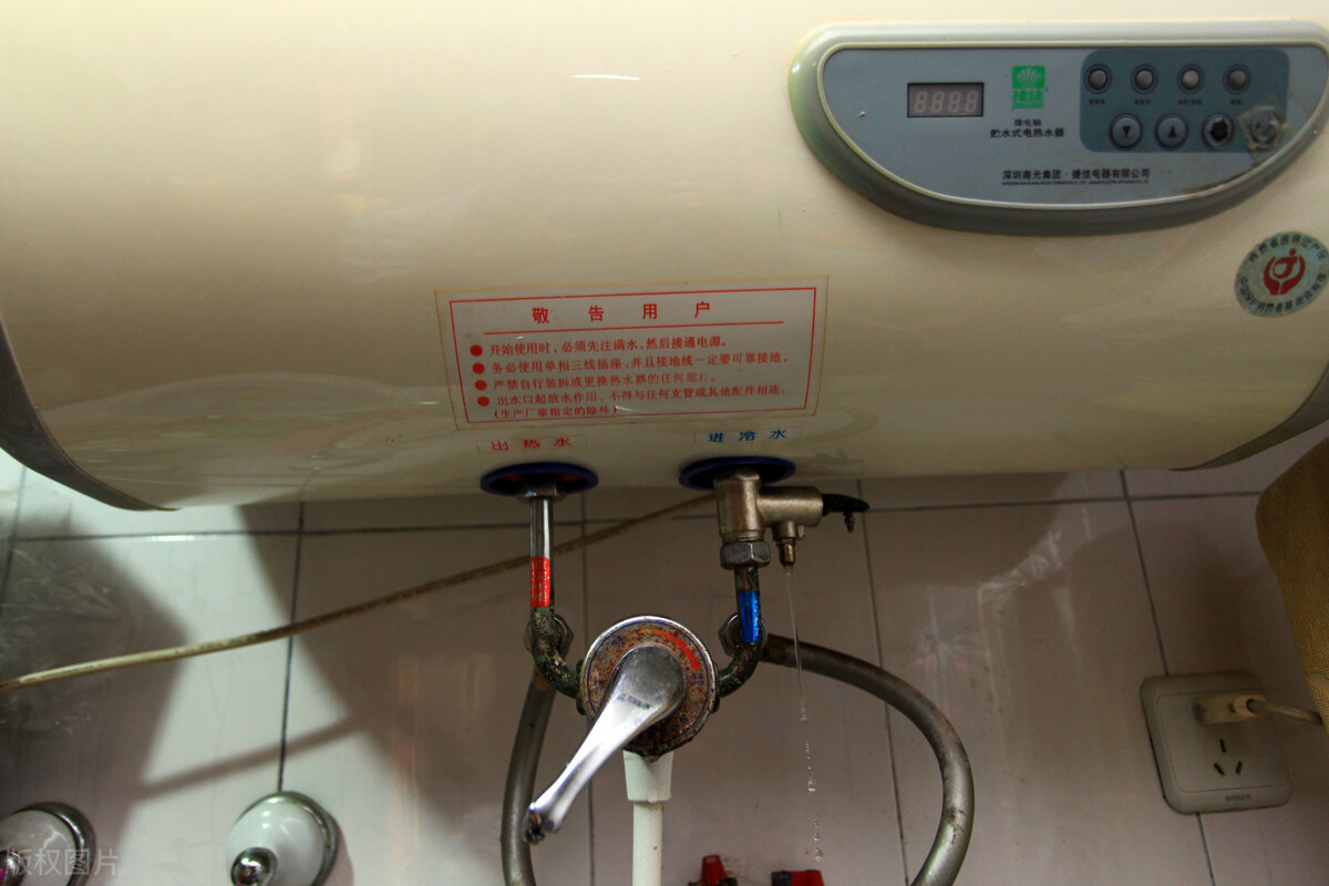 电热水器要定期清理水垢,五分钟学会,自己动手不求人