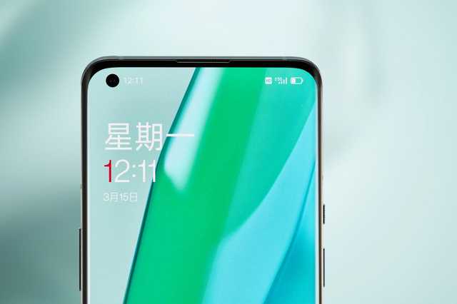 一加 9 Pro全面评测:产品力大幅跃升,新晋“影像机皇”表现喜人