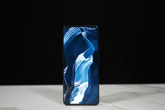 一加 9 Pro全面评测:产品力大幅跃升,新晋“影像机皇”表现喜人