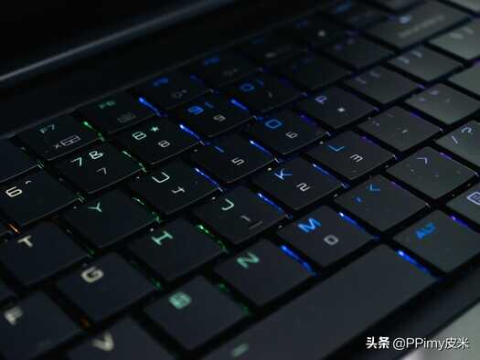 笔记本也开始内卷了?性价比逆天的intel NUC Studio X15 移动工作站