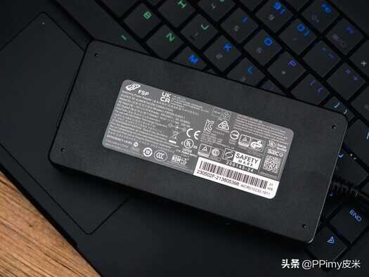 笔记本也开始内卷了?性价比逆天的intel NUC Studio X15 移动工作站