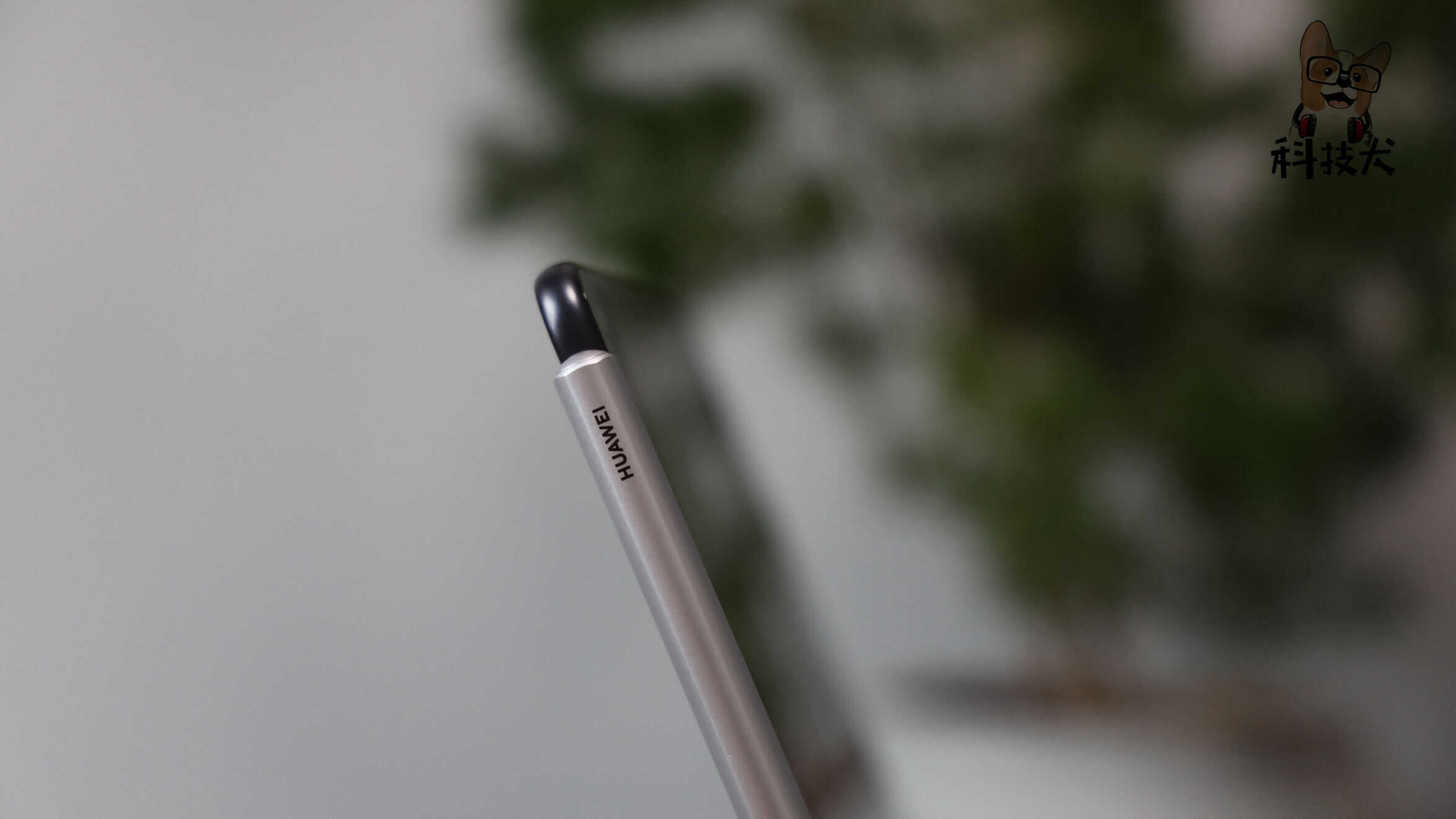 华为MatePad Pro 12.6/10.8英寸对比评测:除了屏幕尺寸,差异还挺大