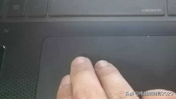 笔记本电脑触摸板怎么用?峰哥教你笔记本电脑触摸板使用小技巧