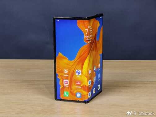 从Mate X到Mate X2,华为如何一步步打造折叠屏旗舰?